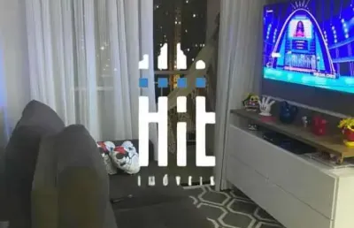 Excelente apartamento de 2 quartos, varanda, 1 vaga livre e lazer!