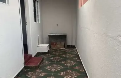 Casa no conjunto residencial ney braga, avenida pintassilgo localizada em maringá-pr
