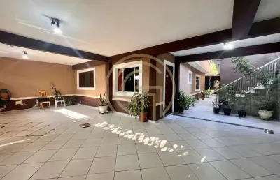Casa com 4 quartos e 2 suítes no  alto do riviera, são paulo