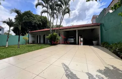 Casa com 3 quartos à venda na Rua João Ribeiro, 208, Zona 05, Maringá