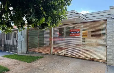 Casa com 3 quartos à venda na Rua Rio Mearim, 1067, Conjunto Residencial Branca Vieira, Maringá