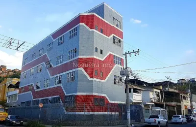Prédio à venda na Rua Martinho Gonçalves, Cerâmica, Juiz de Fora