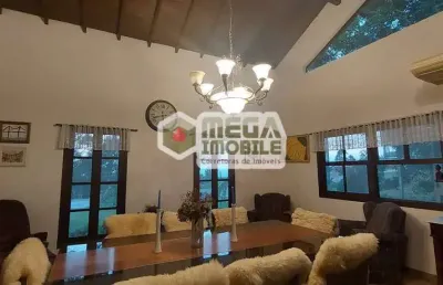 Espetacular casa em rancho queimado! aconchegante e espaçosa