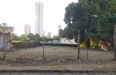 Terreno à venda na Avenida Marechal Deodoro, sn, Goiabeiras, Cuiabá
