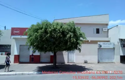 Casa com 3 quartos à venda na Rua Vinte e Três, 565, Jardim Vitória, Cuiabá