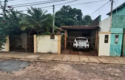 Casa com 4 quartos à venda na Rua Joaquim Murtinho, 123, Centro Sul, Cuiabá