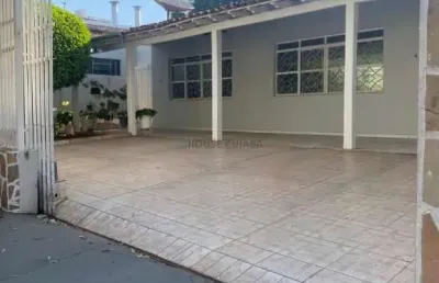 Alugo casa comercial com 5 salas - localização privilegiada