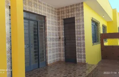 Casa com 3 quartos à venda na Rua Treze de Junho, 234, Centro-Norte, Cuiabá