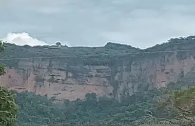 Fazendinha bruta com 93 hectares sem benfeitoria nenhuma somente a terra com cer