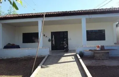 Casa com 2 quartos à venda na avenida p, 45, parque atalaia, cuiabá, 360 m2 por r$ 260.000