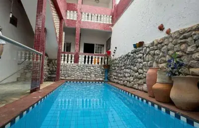 Casa com 3 quartos à venda na Avenida Oito de Abril, sn, Jardim Cuiabá, Cuiabá