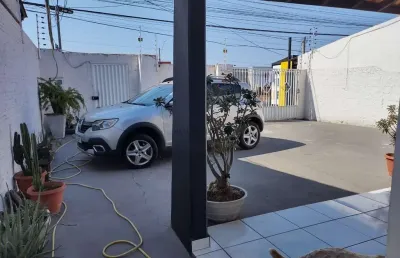 Casa com 3 quartos à venda na Avenida das Torres, 12, Jardim Universitário, Cuiabá
