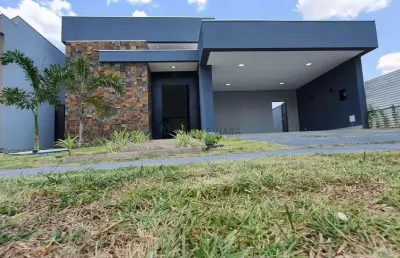 Casa com 3 quartos à venda na Avenida Chapéu Do Sol, Chapéu do Sol, Várzea Grande