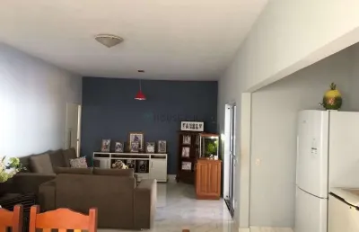 Casa com 3 quartos à venda na Rua Manga Larga, Jardim Jockey Club, Cuiabá