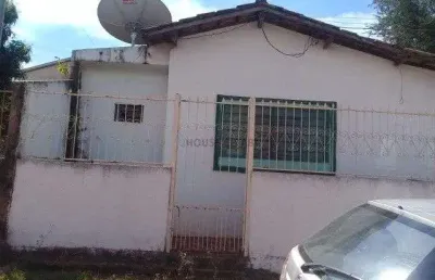 Casa com 2 quartos à venda na Rua Q, 23, Planalto, Cuiabá