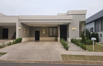 Belíssima casa no condomínio florais do valle - venda