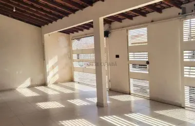 Vendo linda casa com 3 quartos - churrasqueira - parque cuiabá
