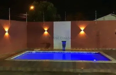 Vende-se casa de esquina no residencial santa terezinha