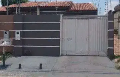 Casa com 2 quartos à venda na Avenida Castelo Branco, 1, Centro Sul, Várzea Grande