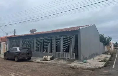 Casa com 3 quartos à venda na Avenida Tuiuiú, 1290, CPA IV, Cuiabá