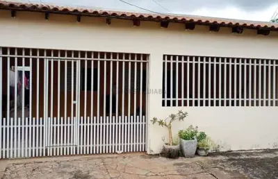 Casa no condomínio residencial sávio brandão no jardim mossoró