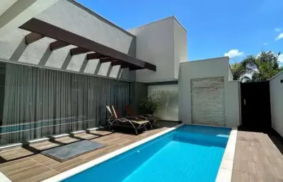 Alugo lindíssima casa térrea 100% mobiliada no alphaville 2