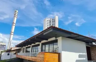 Vendo ou alugo excelente casa comercial no centro de cuiabá