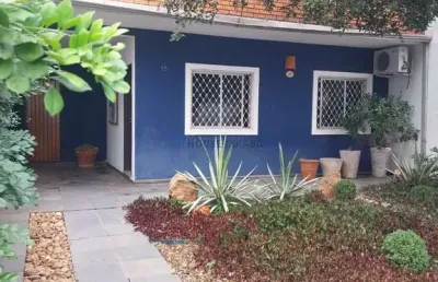 Alugo sobrado com 3 quartos - cond. fechado - jardim califórnia