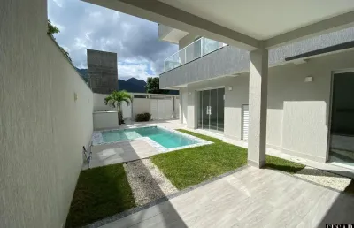 Casa com 04 suítes, em vargem pequeina, rio de juaneiro.