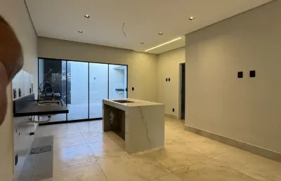 Vendo casa de alto padrão i 3 suítes i aceita financiamento