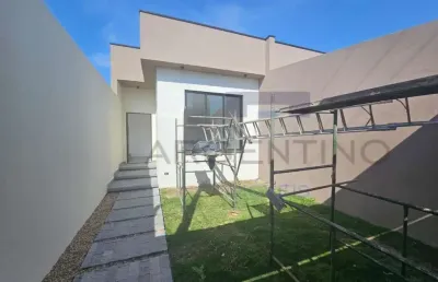 Casa nova no mogilar com churrasqueira e 2 dormitórios!