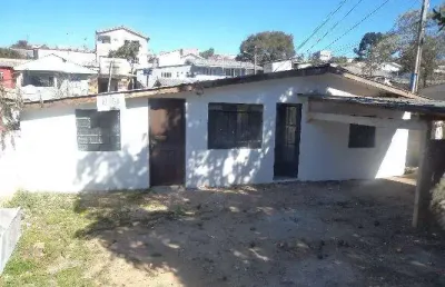 Casa com 2 quartos para alugar na Rua Inglaterra, Campina do Arruda, Almirante Tamandaré