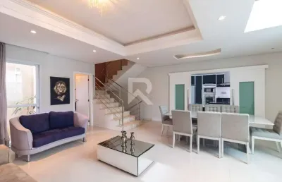Casa em condomínio com quintal e 3 quartos, 236m2 para alugar - portão, curitiba-pr