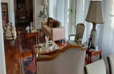 Apartamento com 4 suítes 5 vagas a venda no panamby