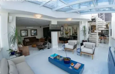 Cobertura triplex com 4 suítes 2 vagas a venda em moema