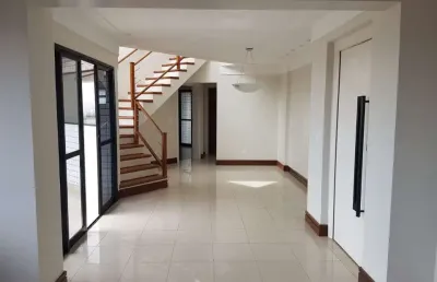 Cobertura duplex com 4 suítes 5 vagas a venda no bosque da saúde