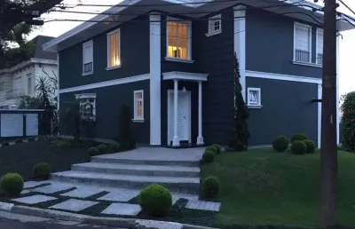 Casa em condomínio com 3 suítes 2 vagas a venda no morumbi