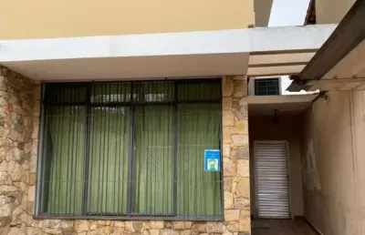 Casa com 3 dormitórios 2 vagas a venda na granja julieta