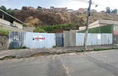 Terreno com 640 m² no bairro vila ideal - próximo a av. francisco valadares, fripai e a todo comercio e galpões do bairro