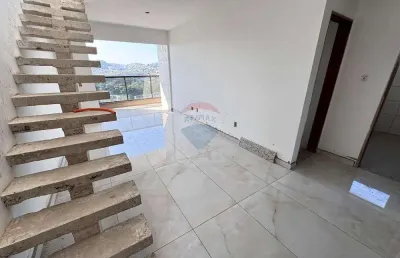 Cobertura a venda próximo ao colégio santa catarina com 3 quartos sendo 1 suíte e varanda gourmet, elevador e 2 vagas.
