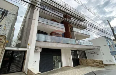 Apartamento 2 quartos sendo uma suíte, cozinha com conceito aberto, varanda, 2 vagas de garagem, elevador.