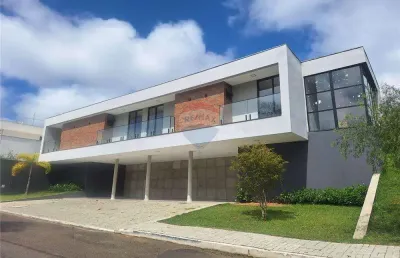 Linda casa de 4 suítes à venda no condomínio spina vile – conforto e sofisticação!