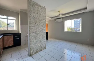 Apartamento térreo com 03 dormitórios no bairro parque guarani em joinville