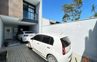 Casa com 3 quartos à venda na Rua Porto Alegre, 27, Guanabara, Joinville
