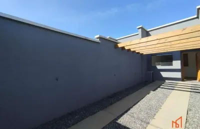 Casa com 2 quartos à venda na Rua Professora Maria Clarice Lemos, 41, Petrópolis, Joinville