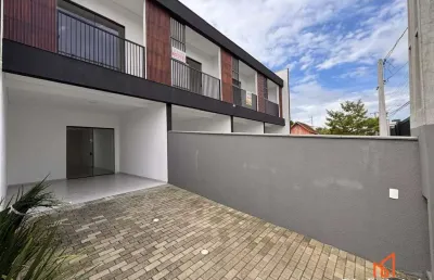 Casa com 3 quartos à venda na Rua Pomerode, 184, Iririú, Joinville