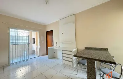 Apartamento térreo com 01 dormitório no iririú joinville.