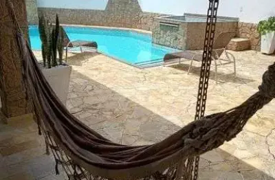 Casa com 4 quartos à venda na Avenida Eduardo Rodrigues Alves, 278, Jardim Rony, Guaratinguetá