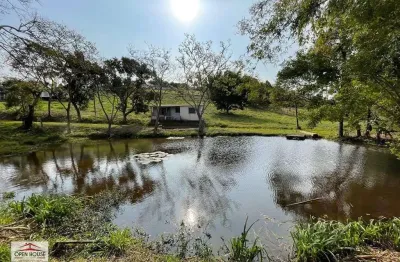 Chácara / sítio com 4 quartos à venda na Estrada Madre Tereza de Calcutá, número 27, Zona de Adensamento Restrito (ZAR), Jacareí