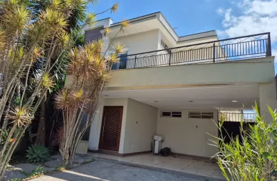 Linda casa moderna para alugar no condomínio aruã, com 3 suítes, hidro, ar condicionado, área gourmet completa com piscina e churrasqueira